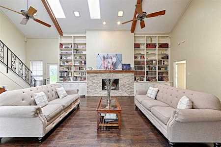 17404 Oakington Court Dallas, TX 75252