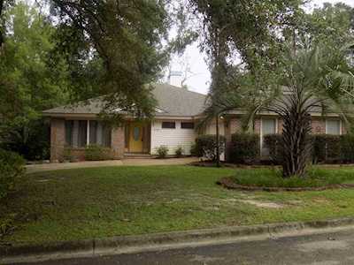 3768 Longchamp Circle Tallahassee, FL 32309