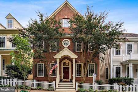 514 Nirvana St Gaithersburg, MD 20878