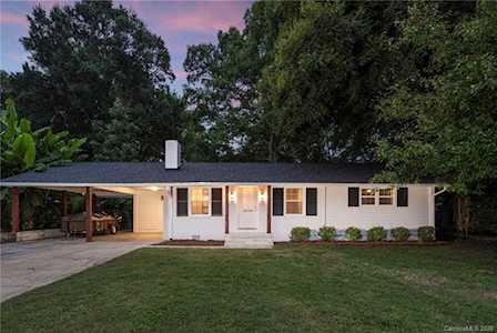 3424 Stonehaven Dr Charlotte, NC 28215