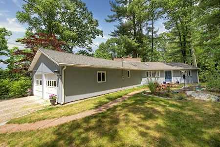 6 Bound Brook Ln Cohasset, MA 02025