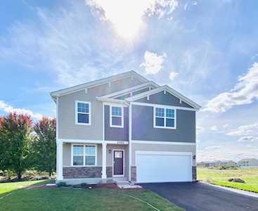2492 Anna Maria Ln Yorkville, IL 60560