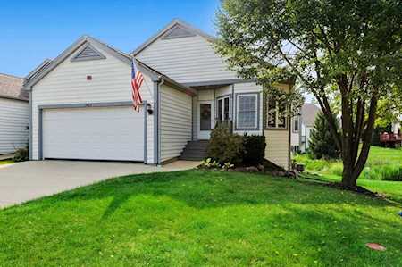 1467 Queen Ann Ln Gurnee, IL 60031