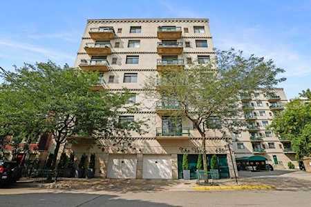 680 N Green St #709 Chicago, IL 60642
