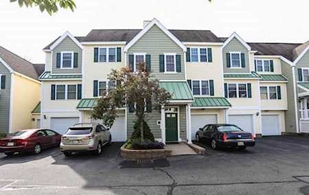 35 Collins St #93 Danvers, MA 01923