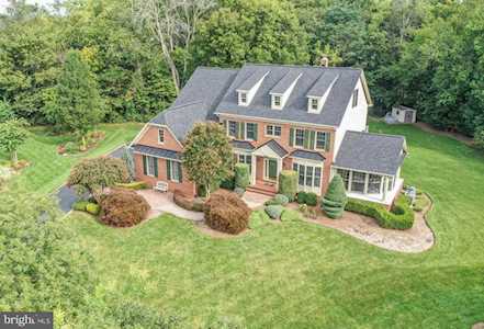 5526 Tracey Bruce Dr Adamstown, MD 21710