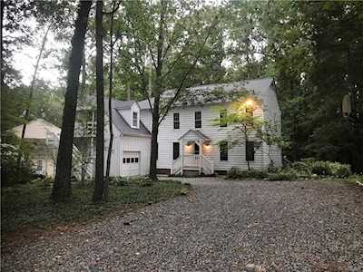 13807 Barnes Spring Rd Chesterfield, VA 23112
