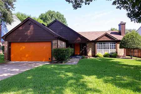 512 Chasewood Drive Grapevine, TX 76051