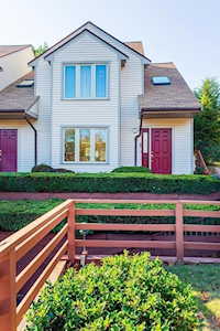 41 Elm St #B4 Foxboro, MA 02035