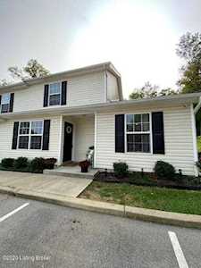 5917 Woodcreek Crossing Way Crestwood, KY 40014