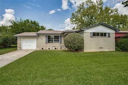 1711 Merrywood Way Gainesville, TX 76240