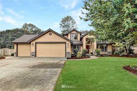 4151 325th Ave NE Carnation, WA 98014