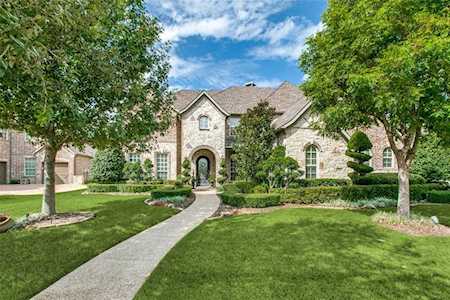 8311 Buffalo Drive Lantana, TX 76226