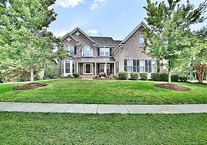 1209 Crooked River Dr Waxhaw, NC 28173
