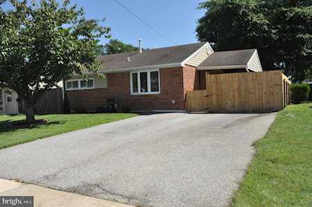 133 Dorchester Rd Glen Burnie, MD 21060