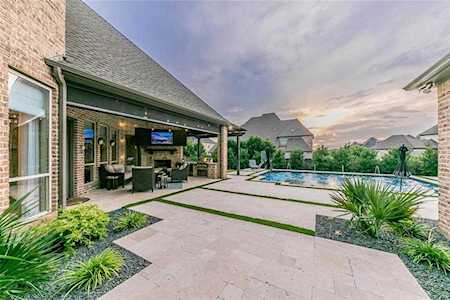 2012 Vail Road Southlake, TX 76092