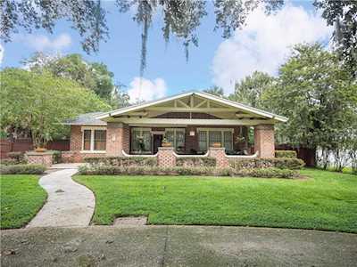 810 E Stuart St Bartow, FL 33830