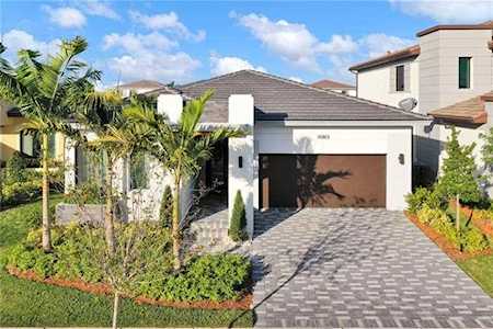 10865 Pacifica Way Parkland, FL 33076