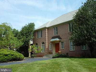 8711 Brickyard Rd Potomac, MD 20854
