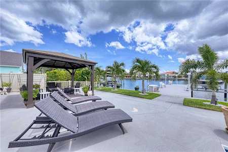 25 Midway ISLAND Clearwater, FL 33767