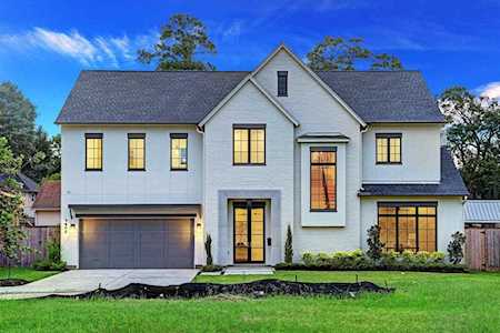7902 N Villa Ct Houston, TX 77055