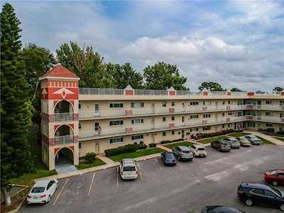 2262 Swedish Dr #6 Clearwater, FL 33763