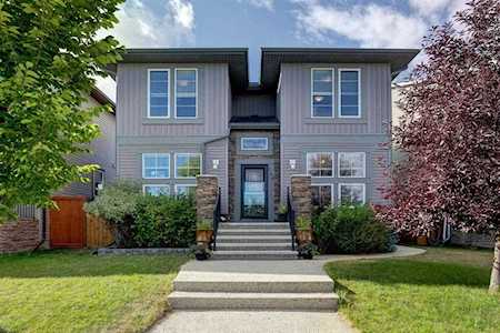 146 Evanston Way NW Calgary, AB T3P 0E1
