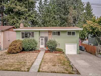 7105 229th St SW Mountlake Terrace, WA 98043