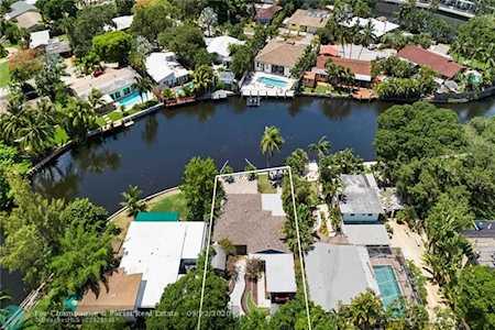 1350 NE 30th St Oakland Park, FL 33334