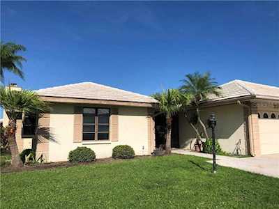 204 Villa Dr #204 Osprey, FL 34229