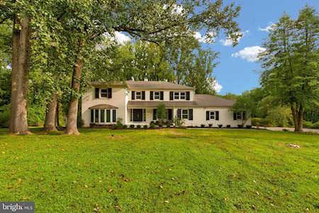 9 Crestline Ct Owings Mills, MD 21117