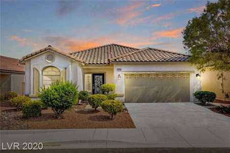 2758 Grande Valley Dr Las Vegas, NV 89135