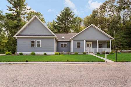 40 Lloyd Bowen Ct Glocester, RI 02814
