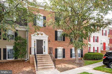 112 Prosperity Ave SE #F Leesburg, VA 20175