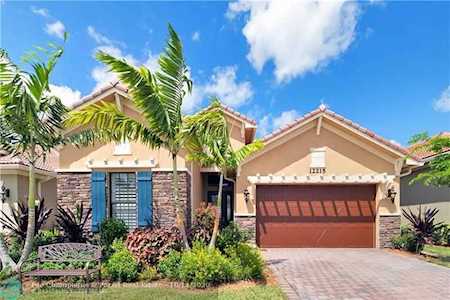 12215 Kalmar Cir S Parkland, FL 33076