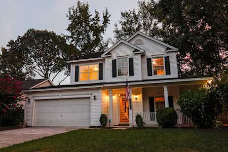 1890 Maple Leaf Ct Charleston, SC 29414