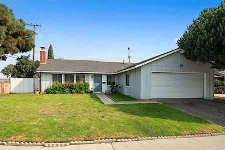 6001 Royalist Drive Huntington Beach, CA 92647