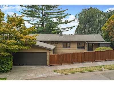 3531 SW Council Crest Dr Portland, OR 97239
