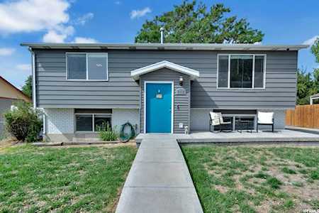 6118 S Zodiac W Dr Salt Lake City, UT 84118