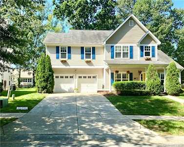12222 Backwater Dr Charlotte, NC 28214