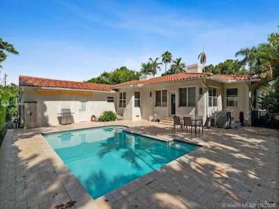 3270 Riviera Drive Coral Gables, FL 33134