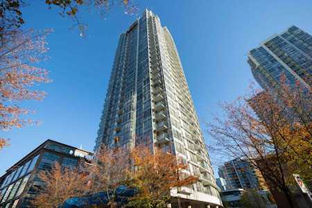 928 Beatty Street #3602 Vancouver, BC V6Z 3G6