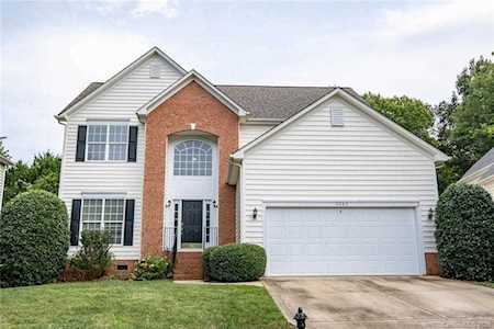 9005 Dartington Ln Waxhaw, NC 28173