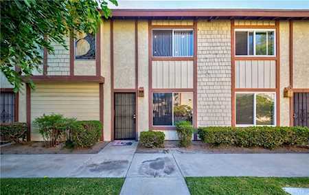 8851 Hoffman Street #11 Buena Park, CA 90620
