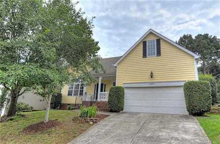 6200 Rosebriar Ln Charlotte, NC 28277