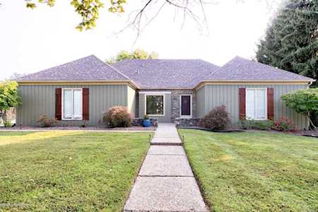 10208 Windrow Ct Louisville, KY 40223