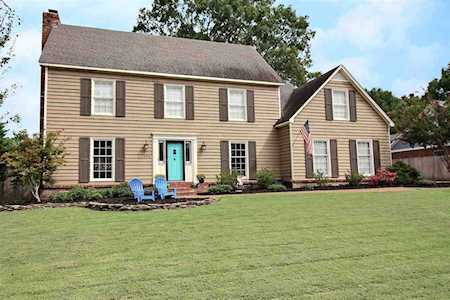 596 Six Crowns St Collierville, TN 38017