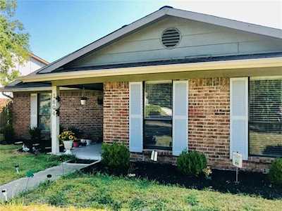 1604 Elizabeth Drive Carrollton, TX 75007