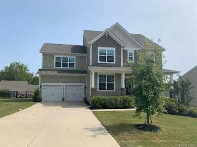 17011 Belmont Stakes Ln Charlotte, NC 28278