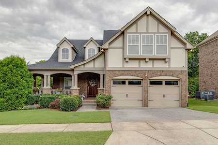 7605 Kemberton Dr E Nolensville, TN 37135